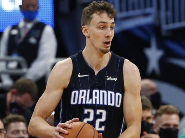 不仅展现了 不仅展现了