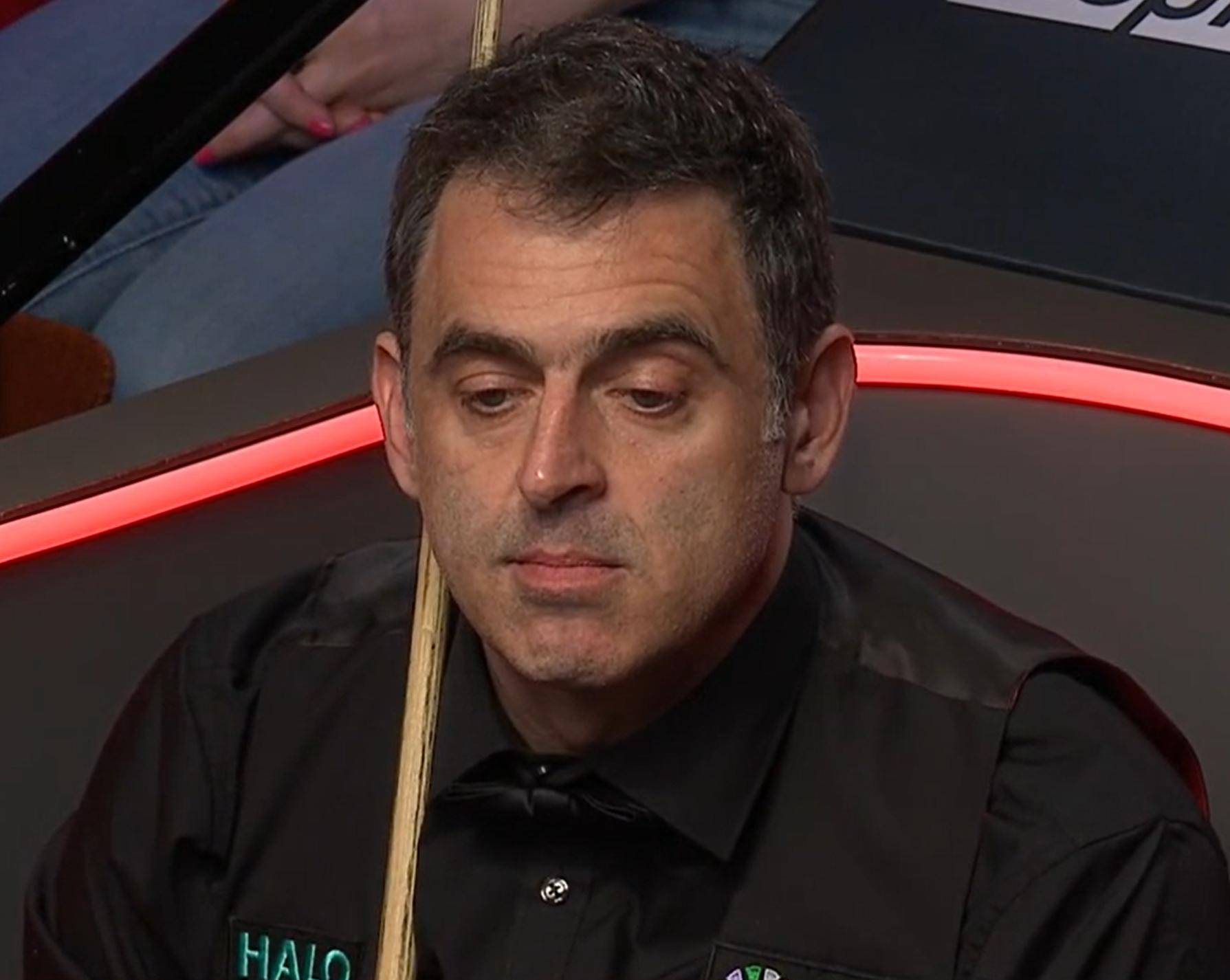 随着他继续 随着他继续