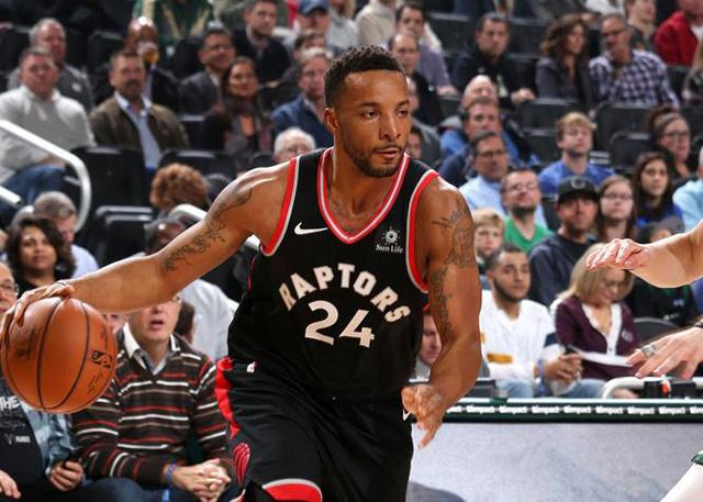 通过巧妙的 通过巧妙的