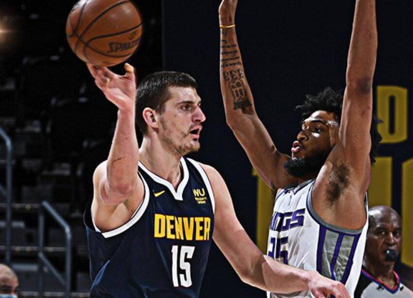 那不勒斯依 那不勒斯依