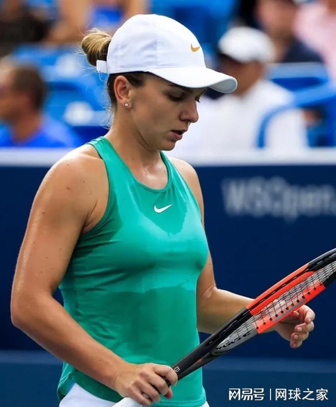 亚冬会的举 亚冬会的举