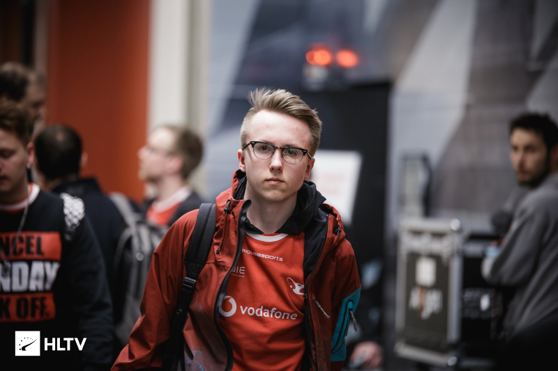 辅以边路套 辅以边路套